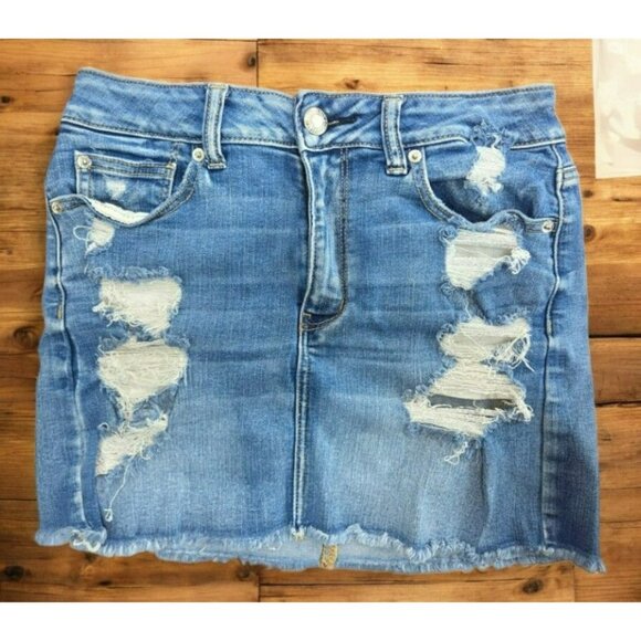 American Eagle Womens Distressed Jean Mini Skirt 8 - Picture 1 of 8